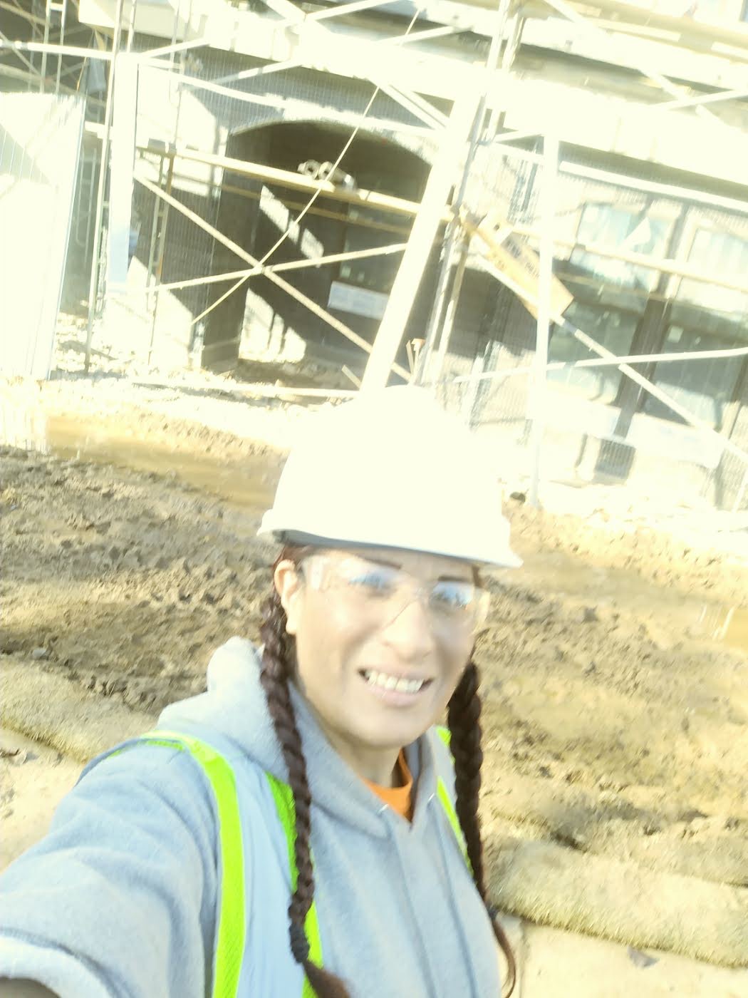 Deena work in Carson, CA