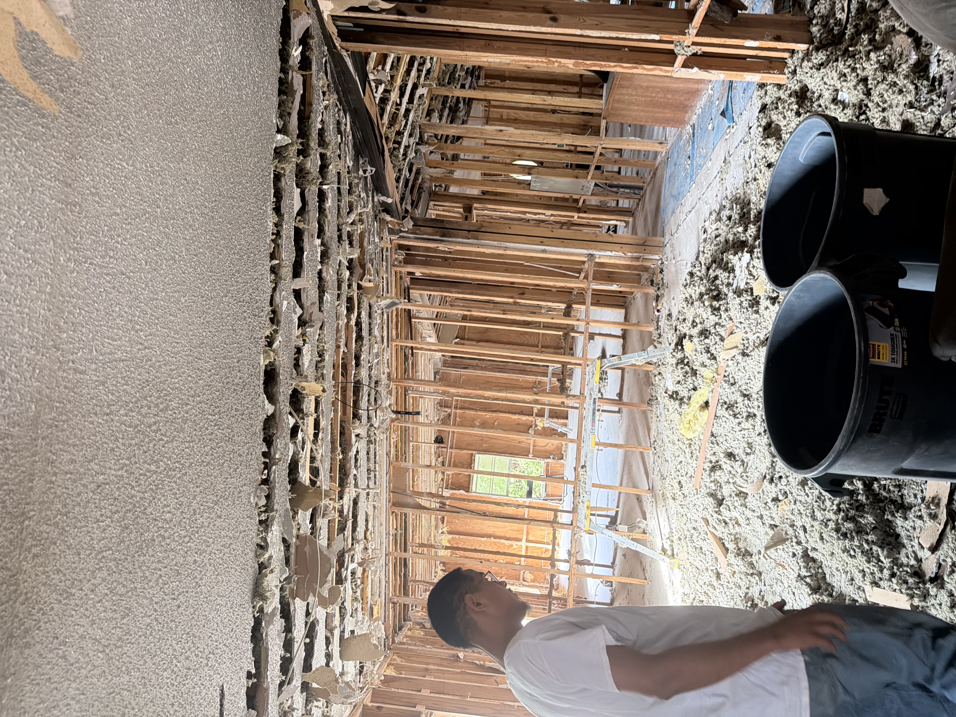 Shawn — Jardín work in Willis, TX
