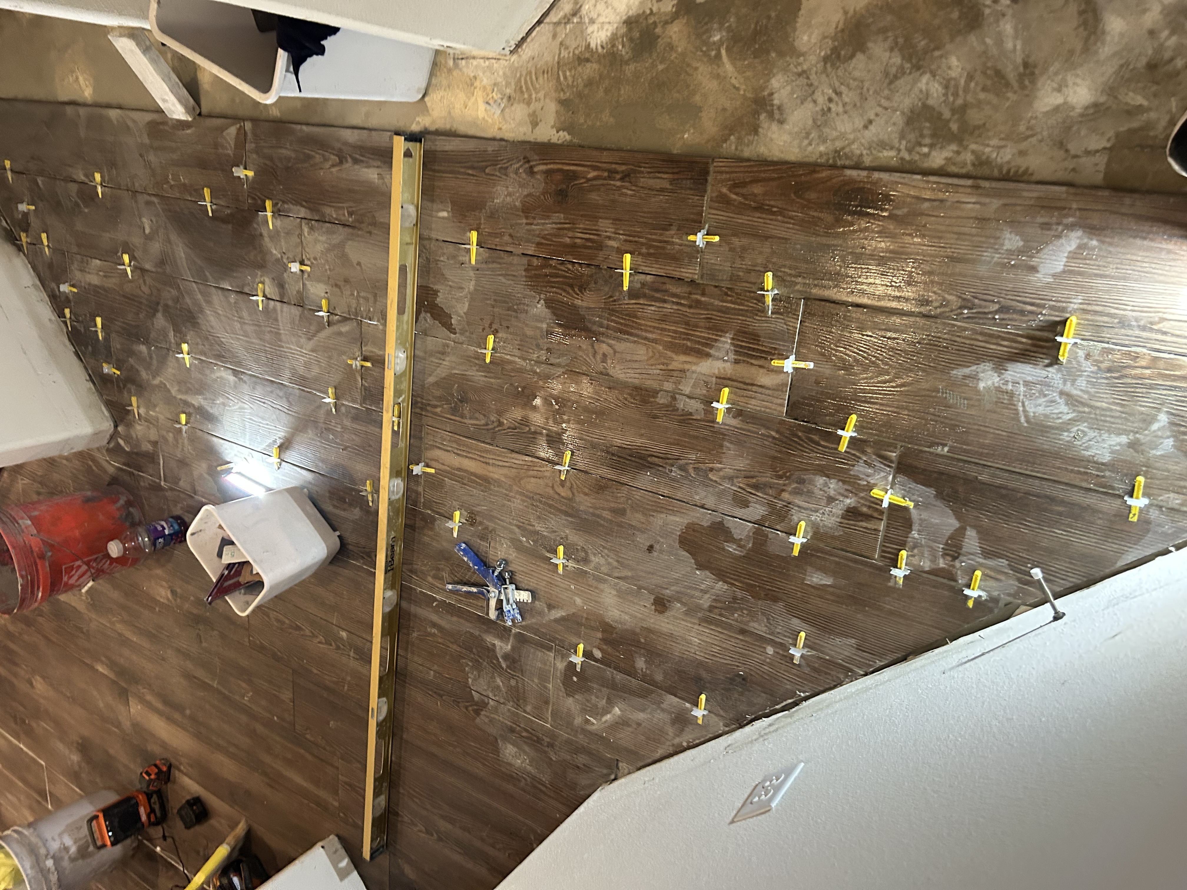 Andreau work in Apopka, FL